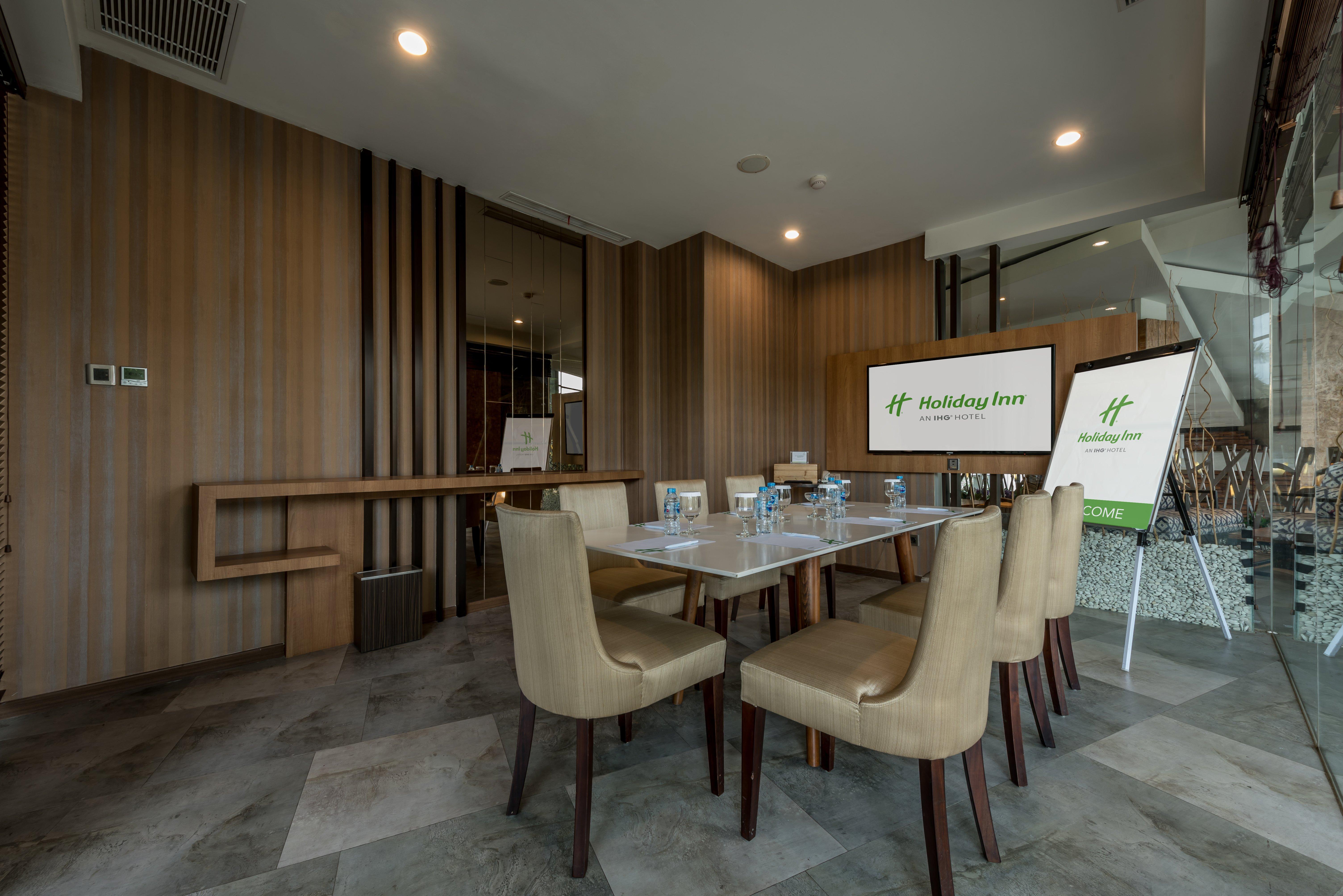 Holiday Inn Cikarang Jababeka By Ihg Eksteriør billede