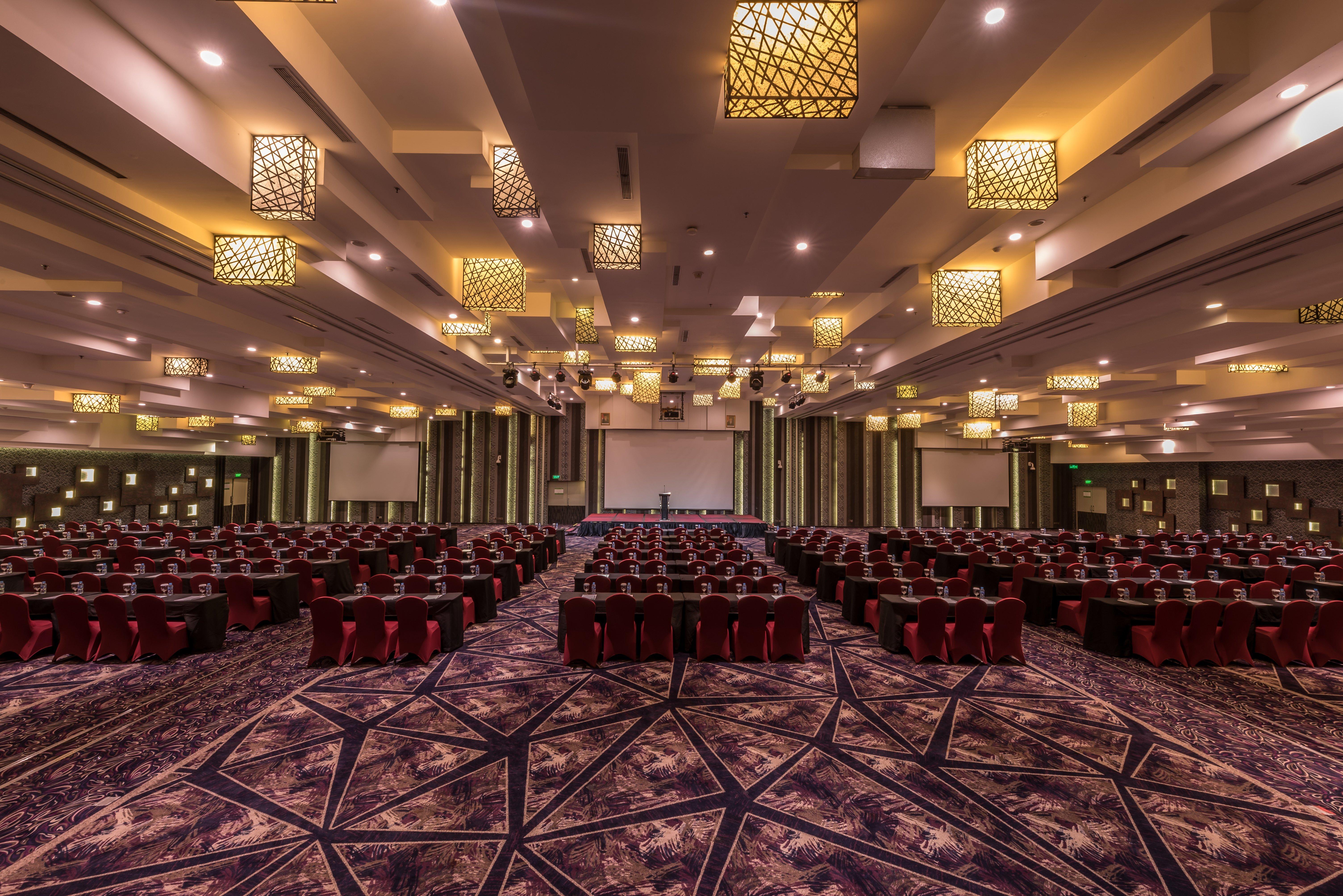 Holiday Inn Cikarang Jababeka By Ihg Eksteriør billede